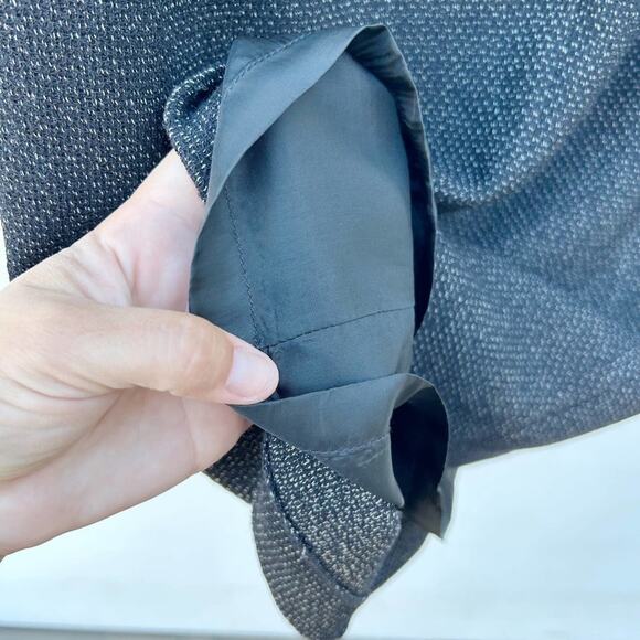 MaxMara Virgin Wool Tweed Sleeveless Shift Mini Dress Size 12 - Picture 11 of 11